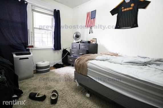 Foto del edificio - 120 Brainerd Rd