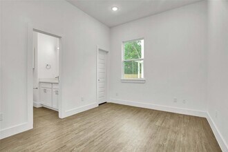 Building Photo - 4512 Brinkley St