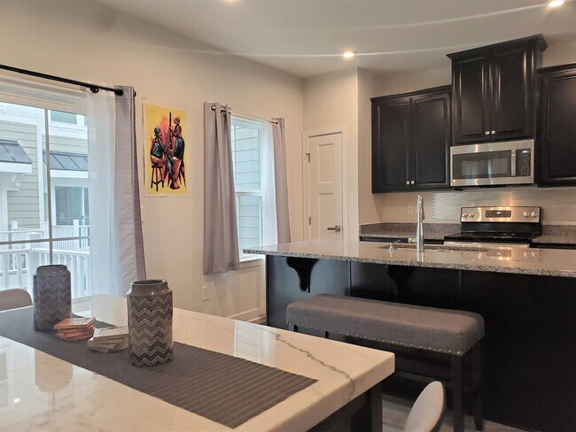 Foto del edificio - 594 Westport St