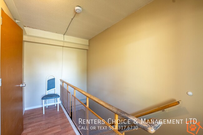 Photo du bâtiment - Cat Friendly Taber Apartment Unit