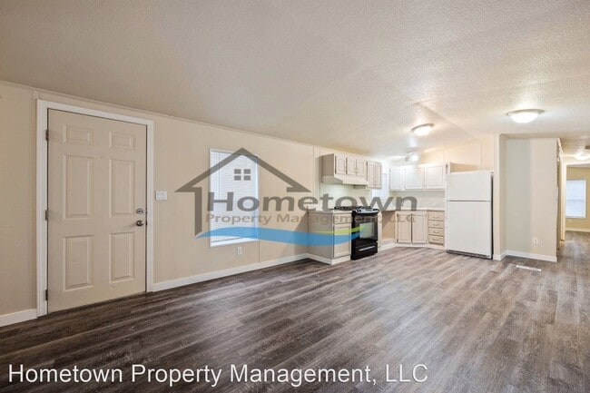 Building Photo - 3 br, 2 bath House - 8764 W Meadow Brook Cir