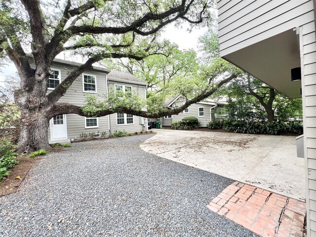 Foto del edificio - 1419 Branard St