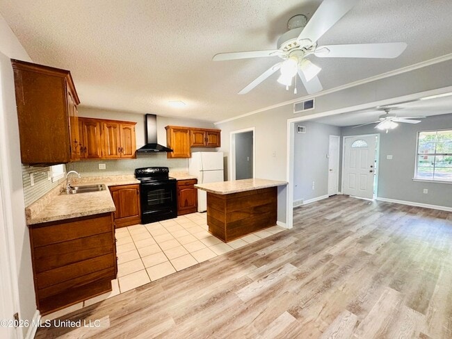 Foto del edificio - 8082 Whitebrook Dr