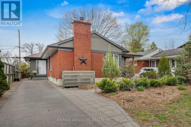 Building Photo - 836 Quinlan Rd