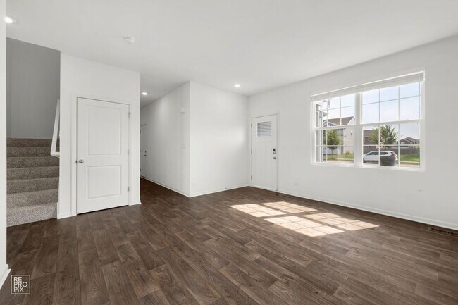Foto del edificio - 714 Juniper St