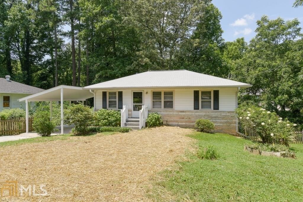 Primary Photo - 477 Lakeview Dr