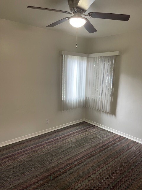 Foto del edificio - 1539 W 228th St