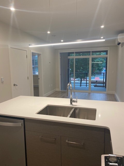 Photo du bâtiment - 45500-45500 Market Way
