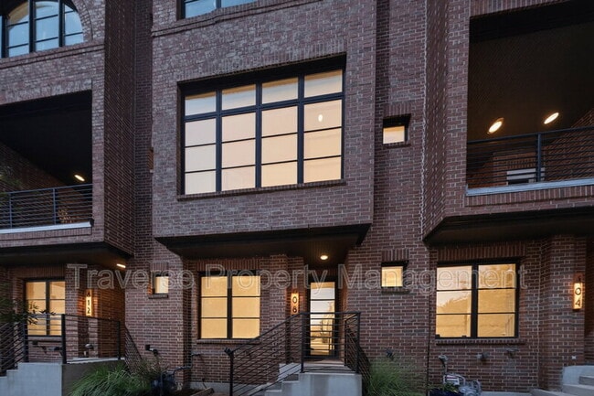 Building Photo - 408 Rayner Ave