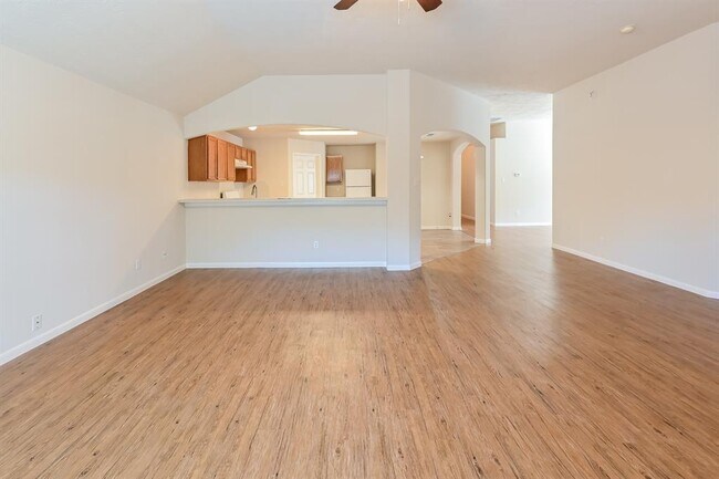 Building Photo - 2506 Fox Water Dr