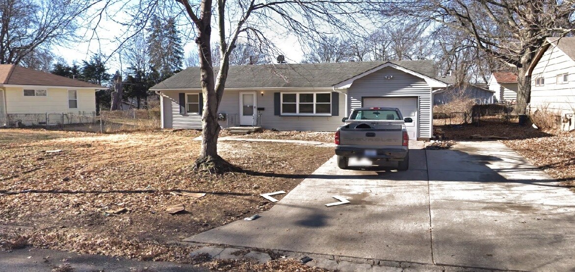 11412 Jackson Ave, Kansas City, MO 64137 House for Rent in Kansas