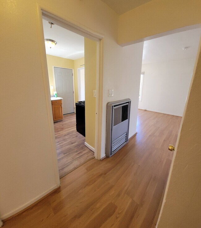 Foto del edificio - 1257 E 34th St