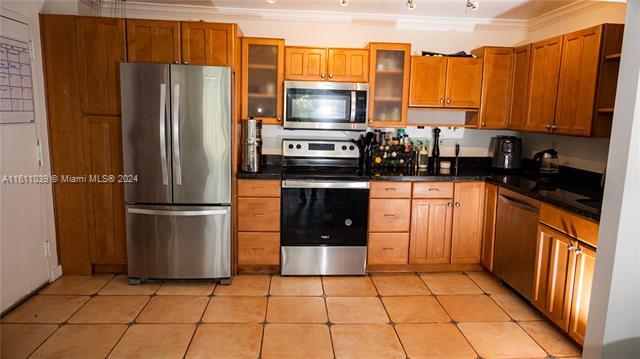 Foto del edificio - 6801 Indian Creek Dr