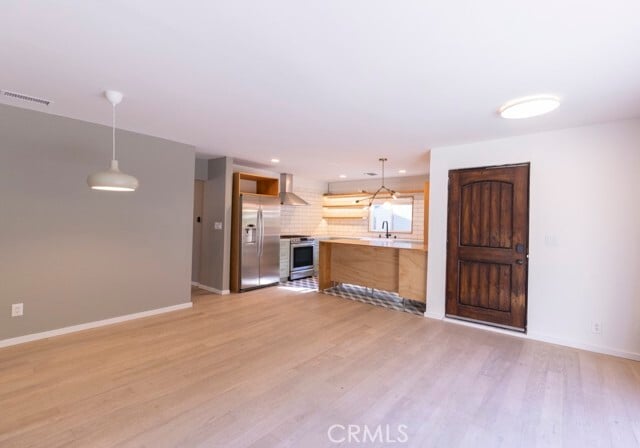 Building Photo - 336 Museum Dr