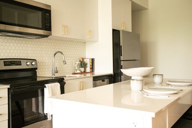 Photo du bâtiment - Azure Westboro