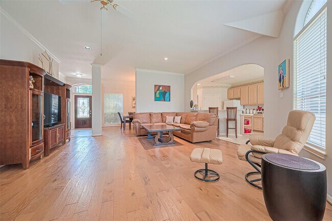 Building Photo - 918 Sandpiper Dr
