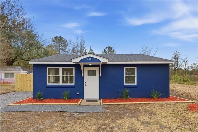 Photo - 1543 Evergreen St House
