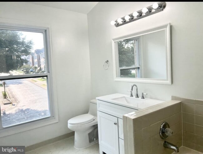 Building Photo - 5906 Wescott Hills Way
