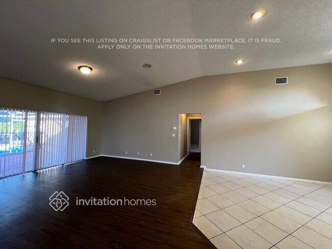 Building Photo - 10347 NW 50th Ct