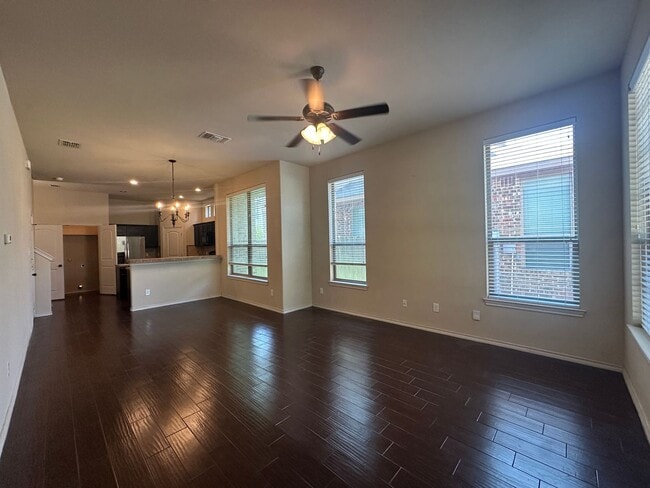 Building Photo - Townhome for rent