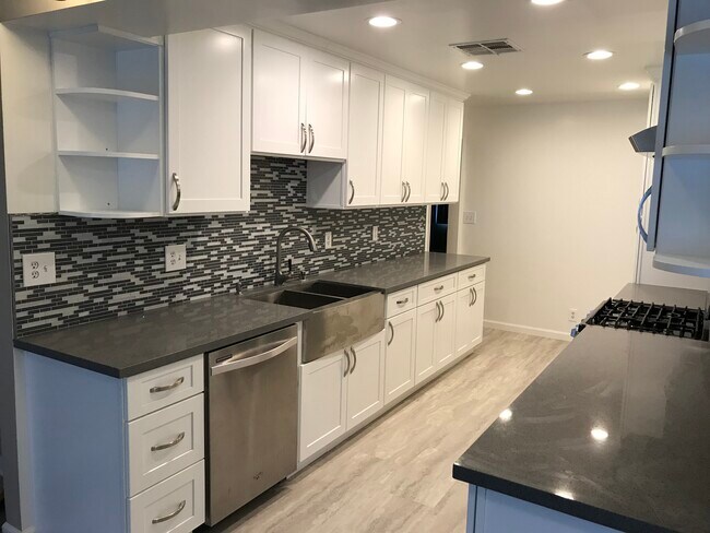 Building Photo - 3812 Ostrom Ave