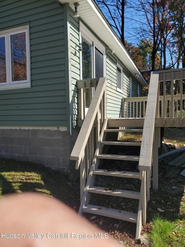 Foto del edificio - 2 Lakeview Terrace