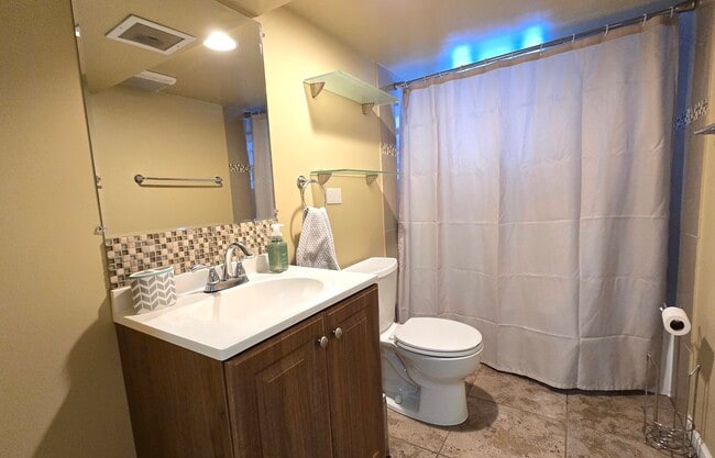 Foto del edificio - 4509 N Knox Ave