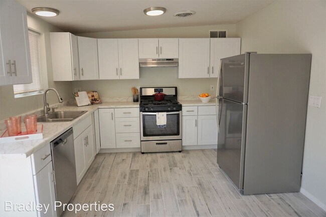 Building Photo - 3 br, 2 bath House - 5136 Leonardo di Vinc...