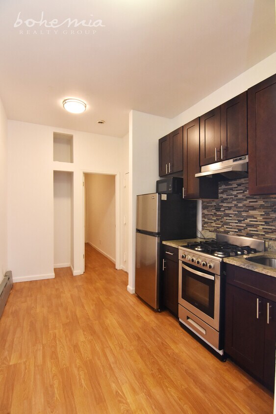 2655 Frederick Douglass Blvd Unit 4S, New York, NY 10030 Room for
