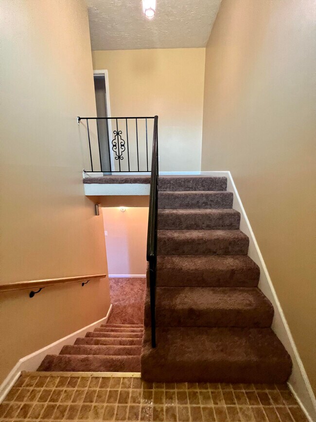Foto del edificio - 3327 Wood Valley Ct