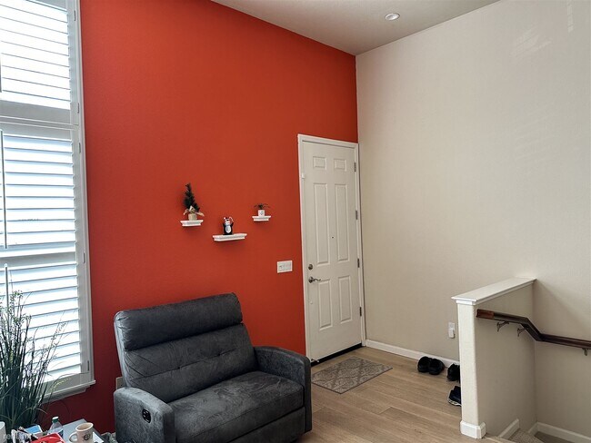 Foto del edificio - 3 br, 2.5 bath Townhome - 189 Esfahan Drive