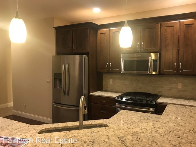 Building Photo - 4 br, 3.5 bath House - 2412 Prairie Ridge Pl.