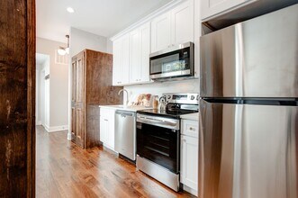 Building Photo - 2638 N 33rd St
