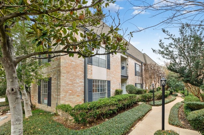 Building Photo - 1809 Stoney Brook Dr