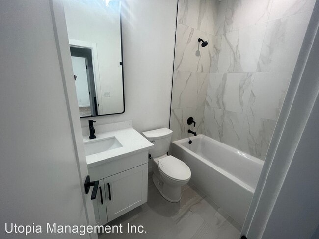 Building Photo - 2 br, 1.5 bath House - 7555-B 15th Ave SW