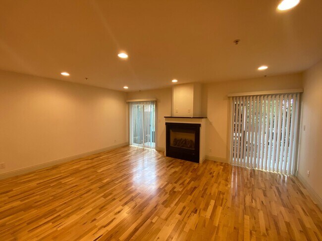 Foto del edificio - 2448-2452 Geary Blvd