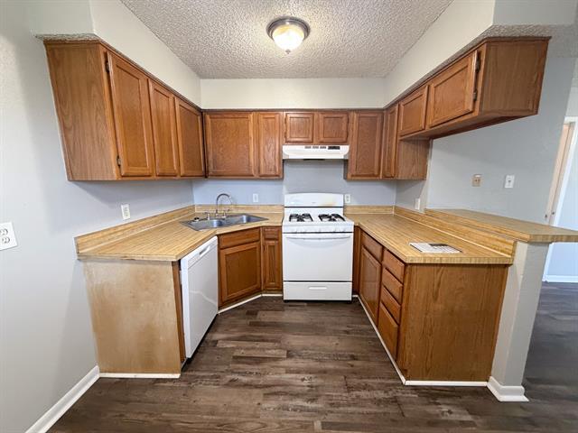 Building Photo - 604 Walter Stephenson Rd