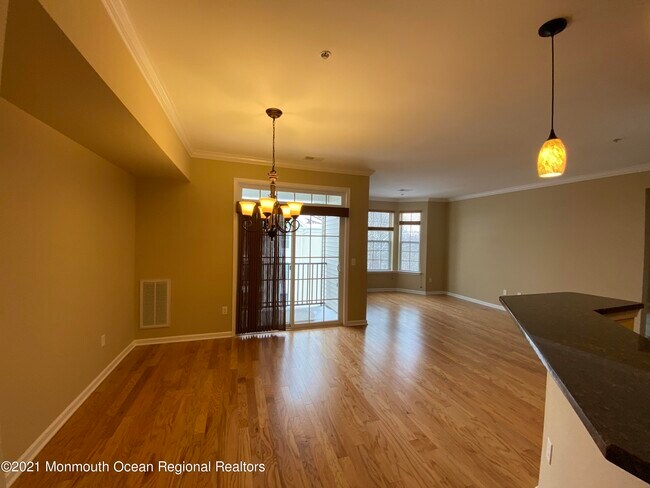 Building Photo - 32 Azalea Dr