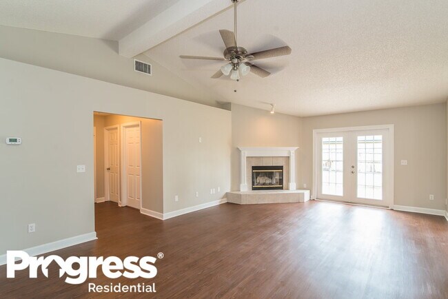 Foto del edificio - 12331 Stockbridge Ct N