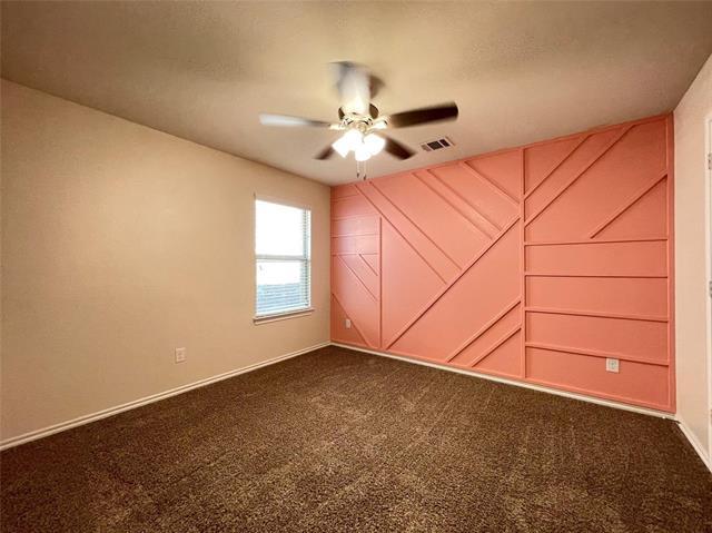 Foto del edificio - 1331 Meadow Creek Dr