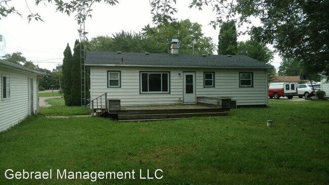 Building Photo - 3 br, 1 bath House - 2462 Miami Beach Dr.