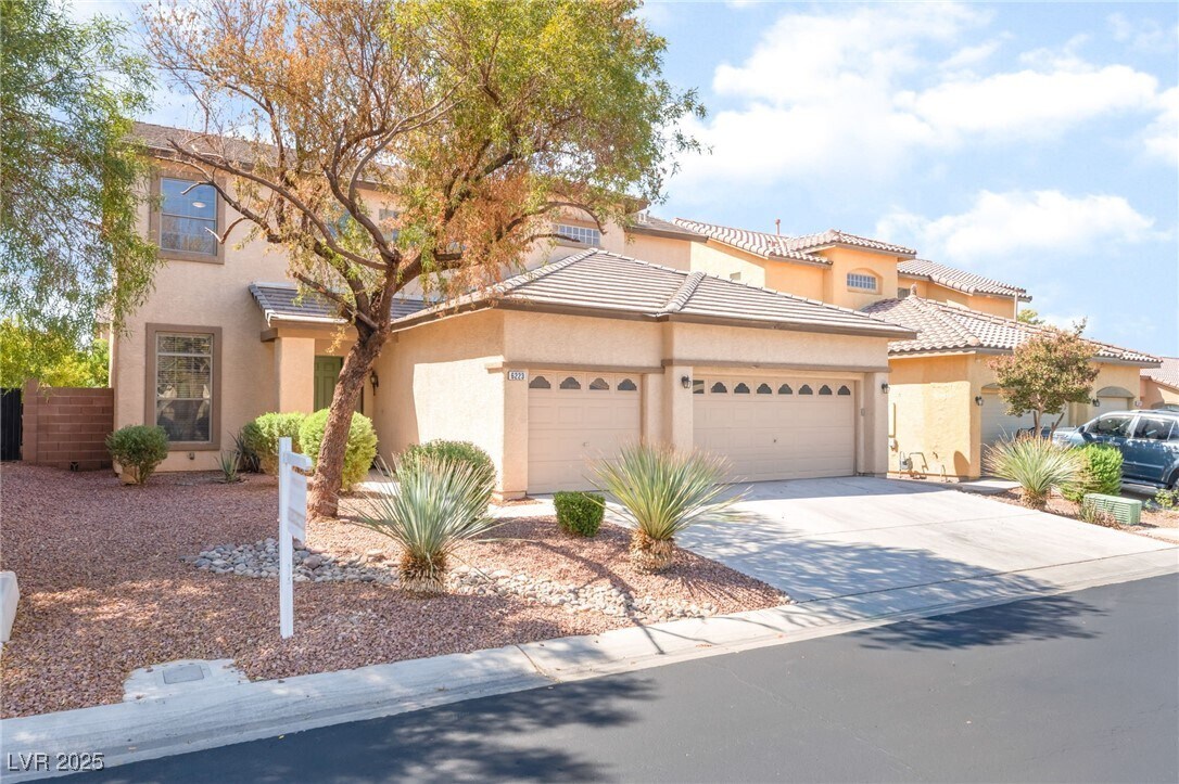 Foto principal - 6223 Gentle Waters Ct