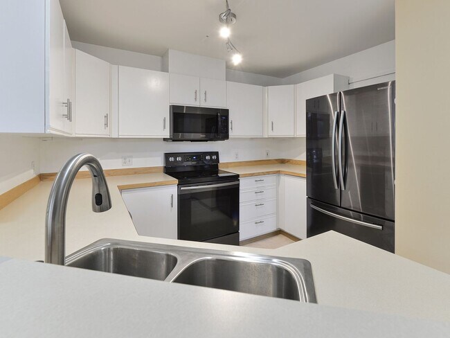 Foto del edificio - Application Pending - Elegant 2 bedroom 2 ...