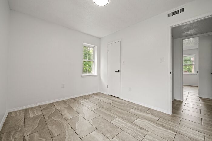 Foto principal - Winchester Estates Apartments Waldron. Spa...
