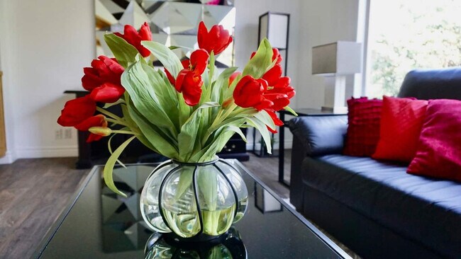 Foto del edificio - 12067 Lampton View Dr