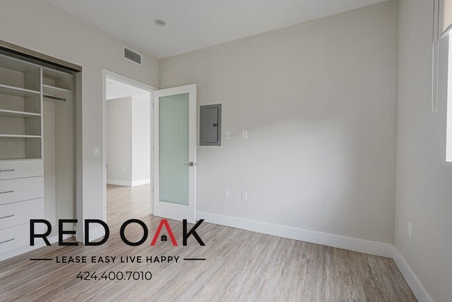 Foto del edificio - 5550 Bonner Ave