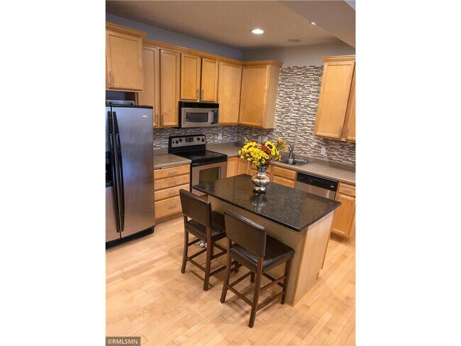 Building Photo - 15554 Eagle Ridge Rd