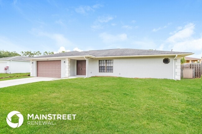 Building Photo - 2131 Ramsdale Dr SE