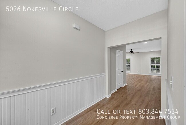 Foto del edificio - 5026 Nokesville Cir