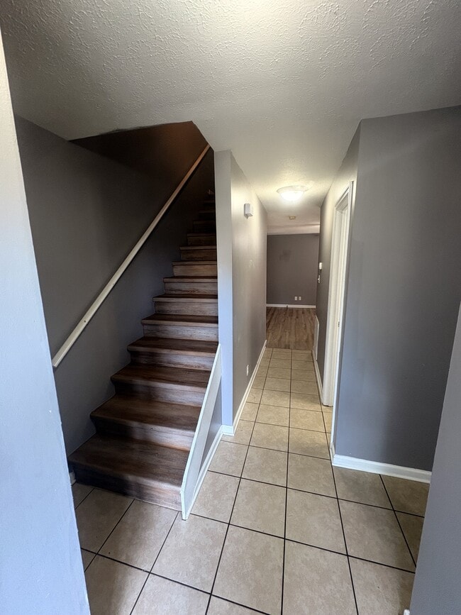 Building Photo - 31 Agappa Ln